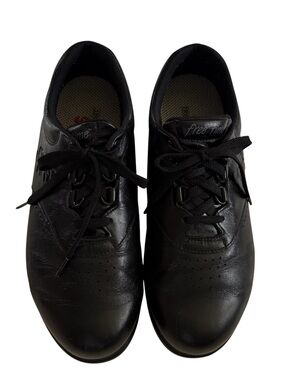 SAS Free Time Walking Shoe Womens Size 10WW Black Leather Tripad Comfort Sneaker